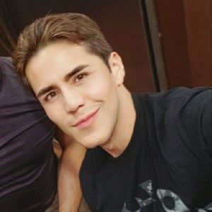 Meet your Posher, Posh